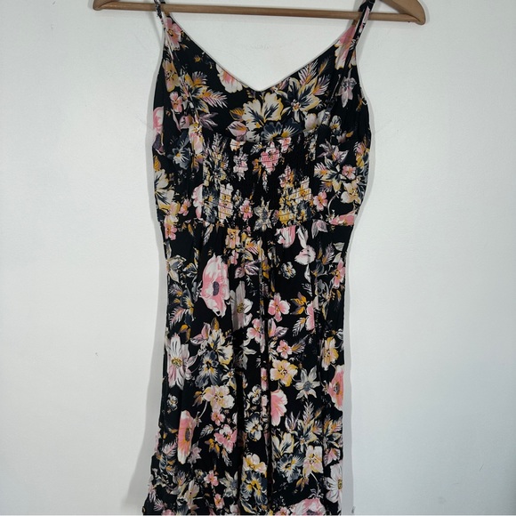 Gap Floral Fit and Flare Cami Dress XS Black Smocked Sleeveless Swing Hawaiian - Picture 8 of 8